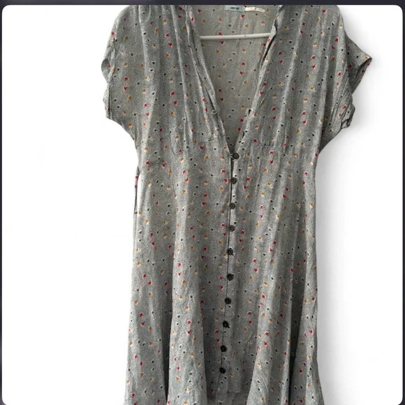 Gray Button-Up Dress URBAN OUTFITTERS - Picture 2 of 3